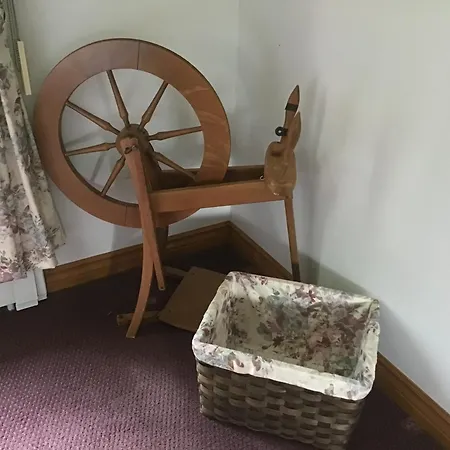 Guest Suites At Willowgreen Farm-2